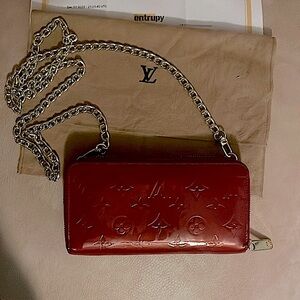 Louis Vuitton Vernis Red WOC conversion . 7x4 . Authentic with Entrupy Cert.